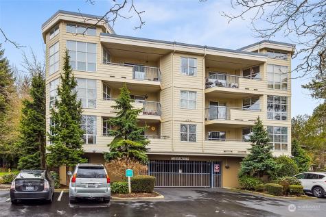 424 102nd Bellevue WA 98004