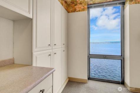 1620 43rd Avenue E Seattle WA 98112