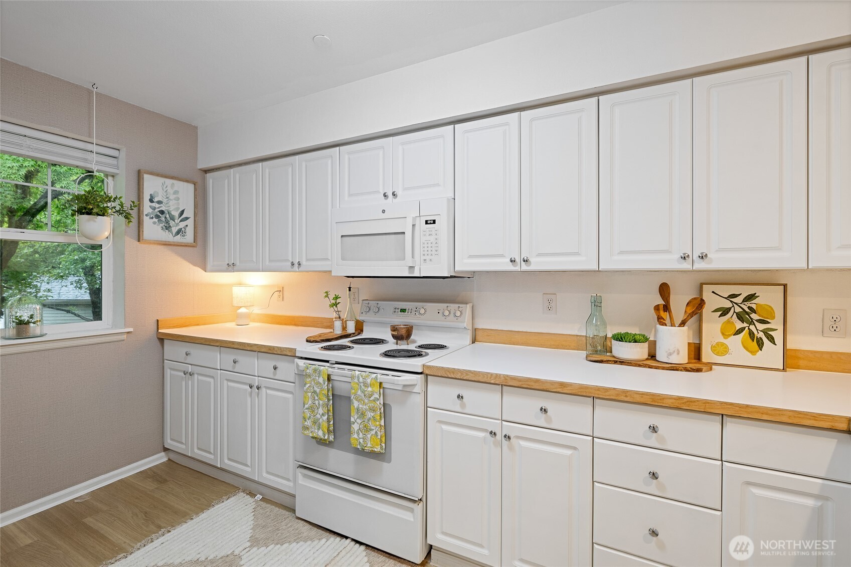 2300 Jefferson Avenue NE Renton WA 98056