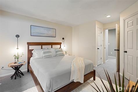 2300 Jefferson Avenue NE Renton WA 98056