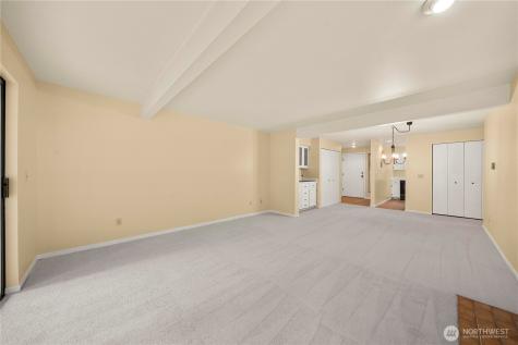 3911 108th Avenue NE Bellevue WA 98004