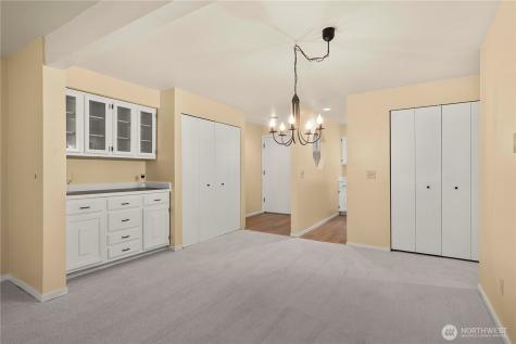 3911 108th Avenue NE Bellevue WA 98004