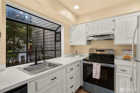 3911 108th Avenue NE Bellevue WA 98004