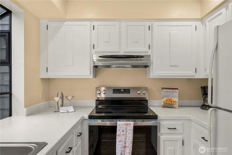3911 108th Avenue NE Bellevue WA 98004