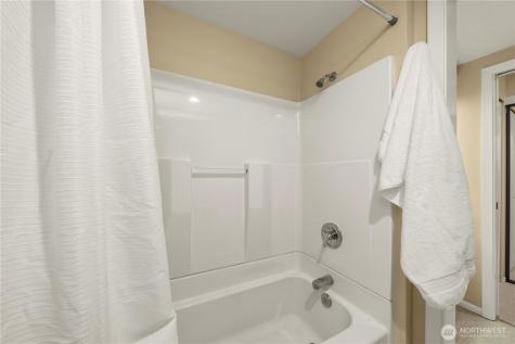 3911 108th Avenue NE Bellevue WA 98004
