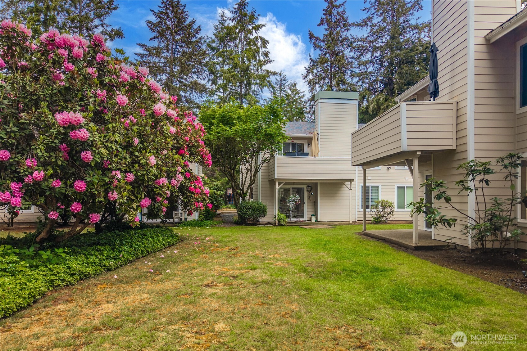 4632 Grandview Dr W University Place WA 98466