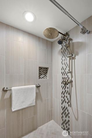 215 9th Street Kirkland WA 98033