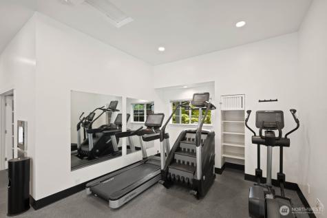 215 9th Street Kirkland WA 98033