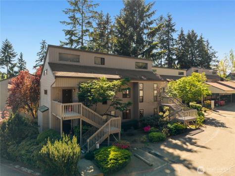 10919 NE 35th Place Bellevue WA 98004