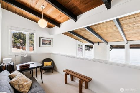 3717 Beach Drive SW Seattle WA 98106