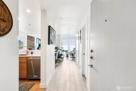3717 Beach Drive SW Seattle WA 98106