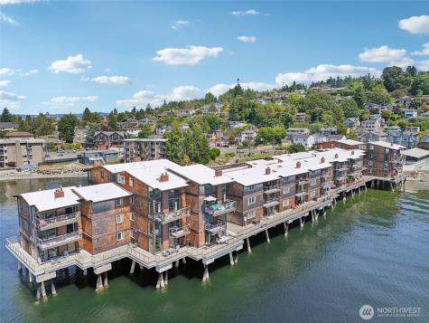 3717 Beach Drive SW Seattle WA 98106