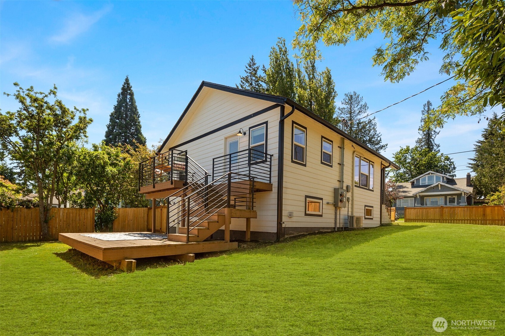 11558 Fremont Avenue N Seattle WA 98133