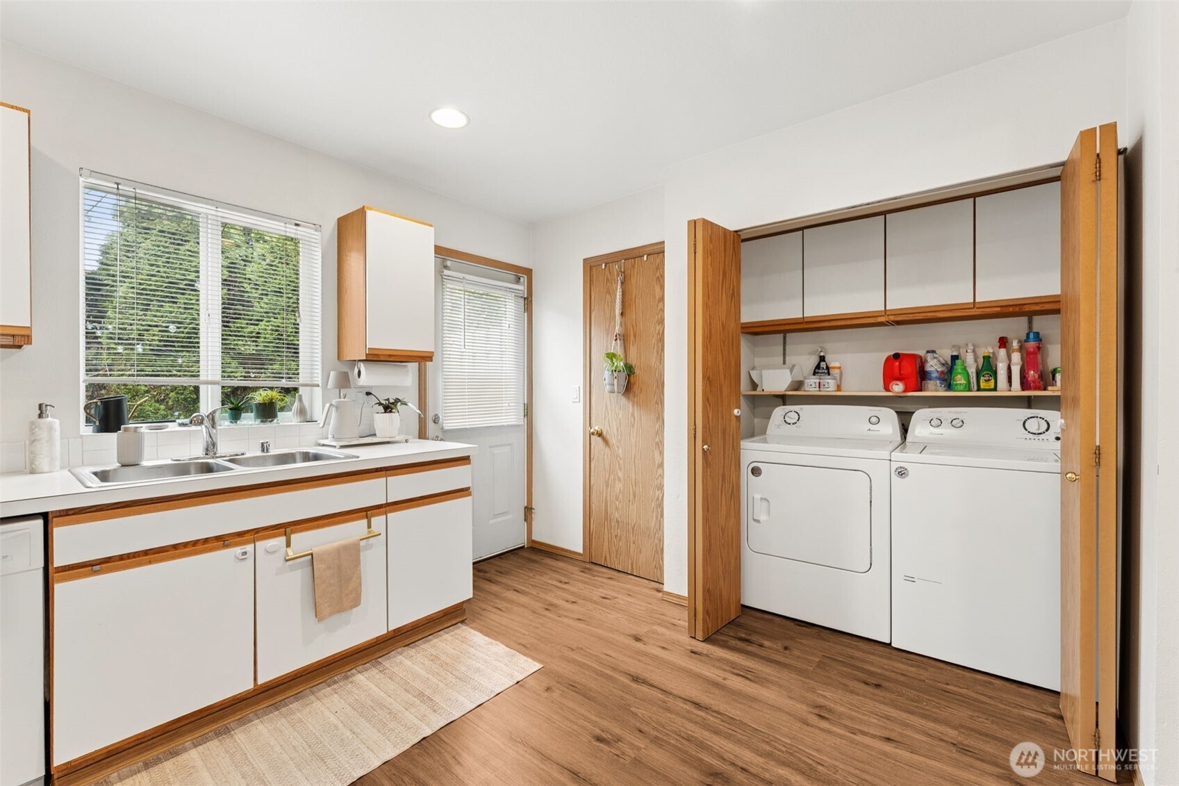 4016 7th Street SW Puyallup WA 98373