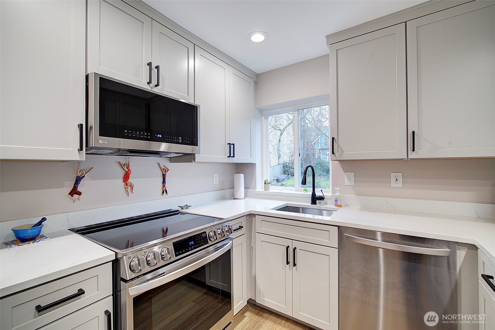215 20th Avenue E Seattle WA 98112