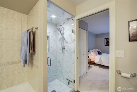 215 20th Avenue E Seattle WA 98112