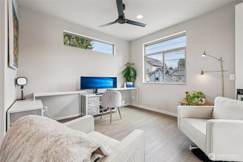 8410 17th Avenue SW Seattle WA 98106