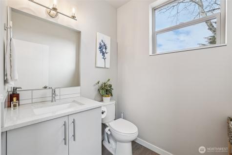 8410 17th Avenue SW Seattle WA 98106