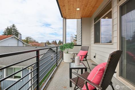 8410 17th Avenue SW Seattle WA 98106
