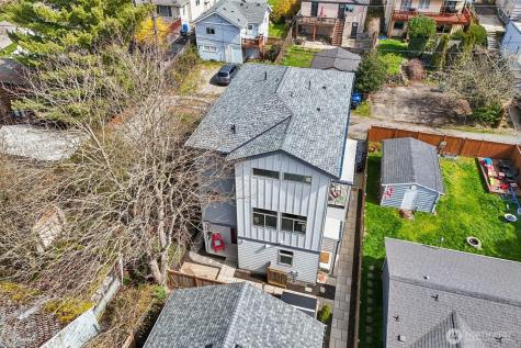 8410 17th Avenue SW Seattle WA 98106