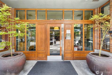 2415 2nd Avenue Seattle WA 98121