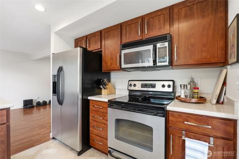 16125 SE 33rd Circle Bellevue WA 98008