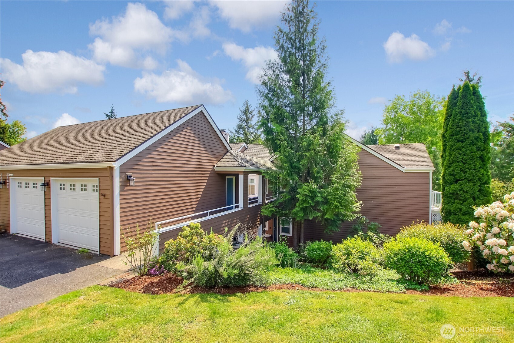 22521 SE 42nd Terrace Issaquah WA 98029