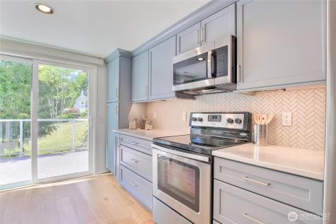 22521 SE 42nd Terrace Issaquah WA 98029