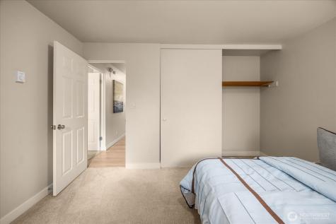 5101 NE 55th Street Seattle WA 98105