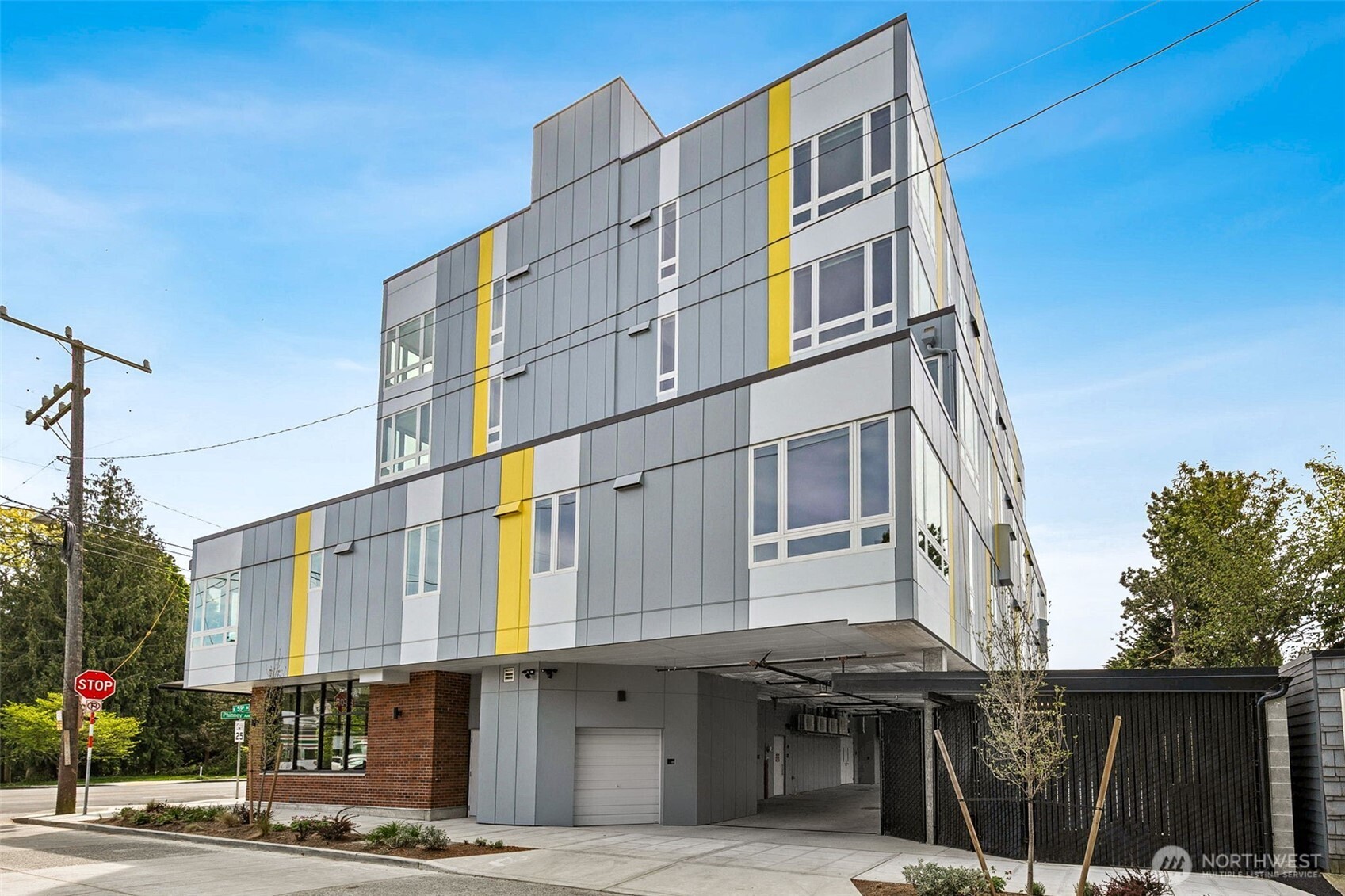 5819 Phinney Avenue N Seattle WA 98103