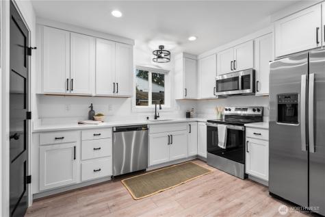 9731 13th Avenue NW Seattle WA 98117