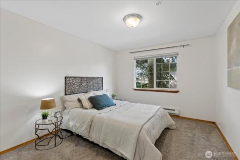 1009 112th Street SE Everett WA 98208