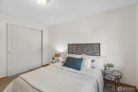 1009 112th Street SE Everett WA 98208