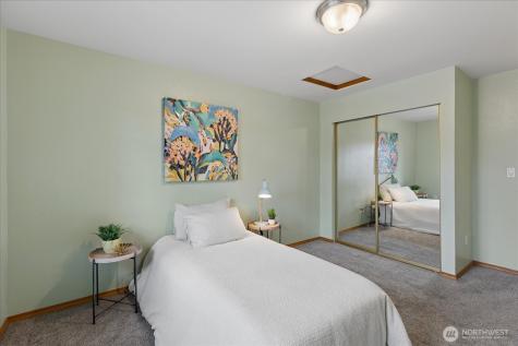 1009 112th Street SE Everett WA 98208