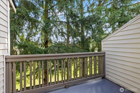 1009 112th Street SE Everett WA 98208