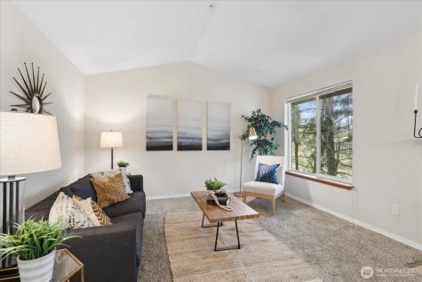 1009 112th Street SE Everett WA 98208