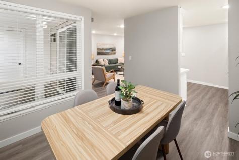 3055 80th Avenue SE Mercer Island WA 98040