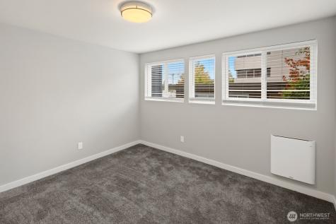 3055 80th Avenue SE Mercer Island WA 98040