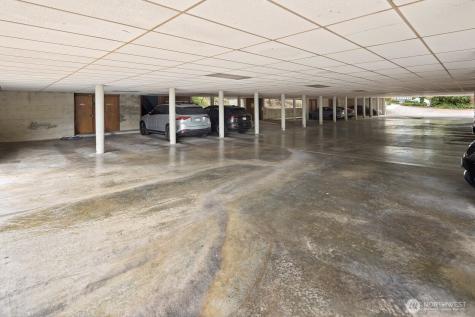 3055 80th Avenue SE Mercer Island WA 98040