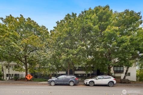 3055 80th Avenue SE Mercer Island WA 98040