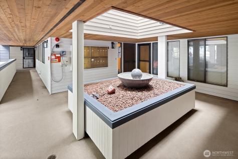 3055 80th Avenue SE Mercer Island WA 98040