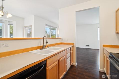 2906 SE 8th Place Renton WA 98058