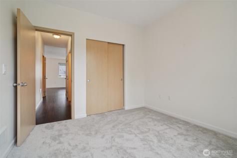 2906 SE 8th Place Renton WA 98058