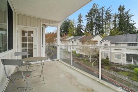 2906 SE 8th Place Renton WA 98058