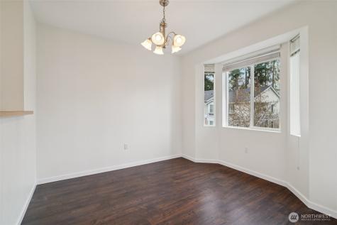 2906 SE 8th Place Renton WA 98058