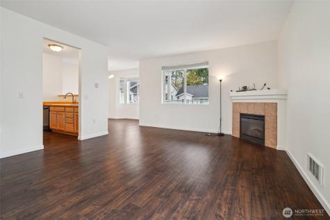 2906 SE 8th Place Renton WA 98058