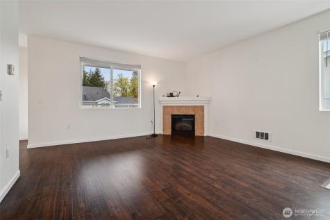 2906 SE 8th Place Renton WA 98058
