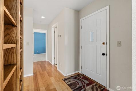 60 S Lakeshore Road Chelan WA 98816