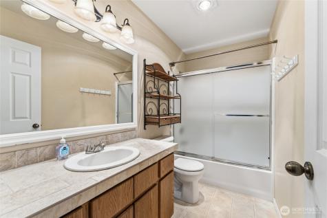 60 S Lakeshore Road Chelan WA 98816