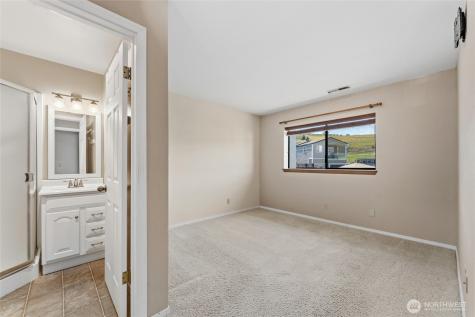 60 S Lakeshore Road Chelan WA 98816